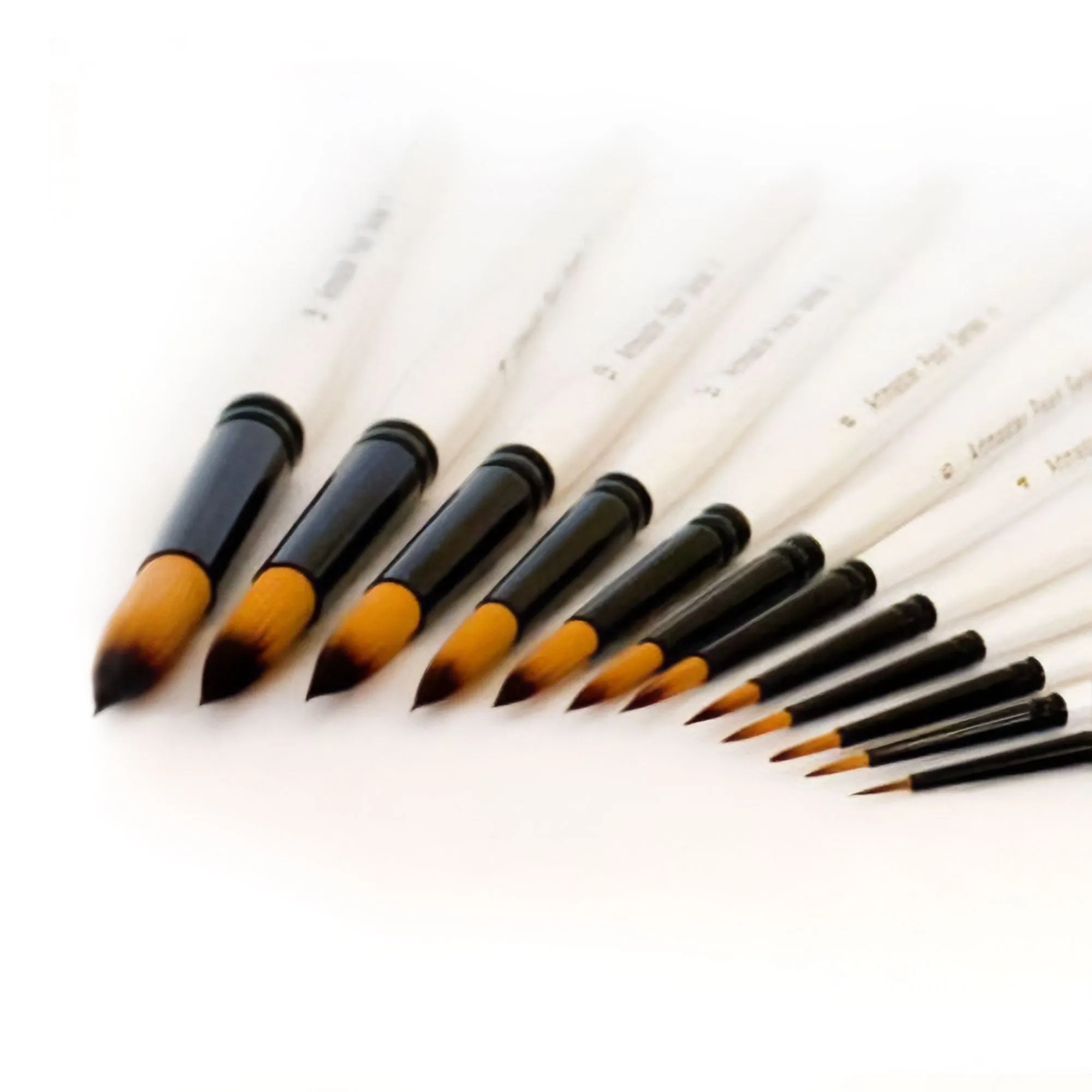 Artmaster Pearl Brush Round Series 11