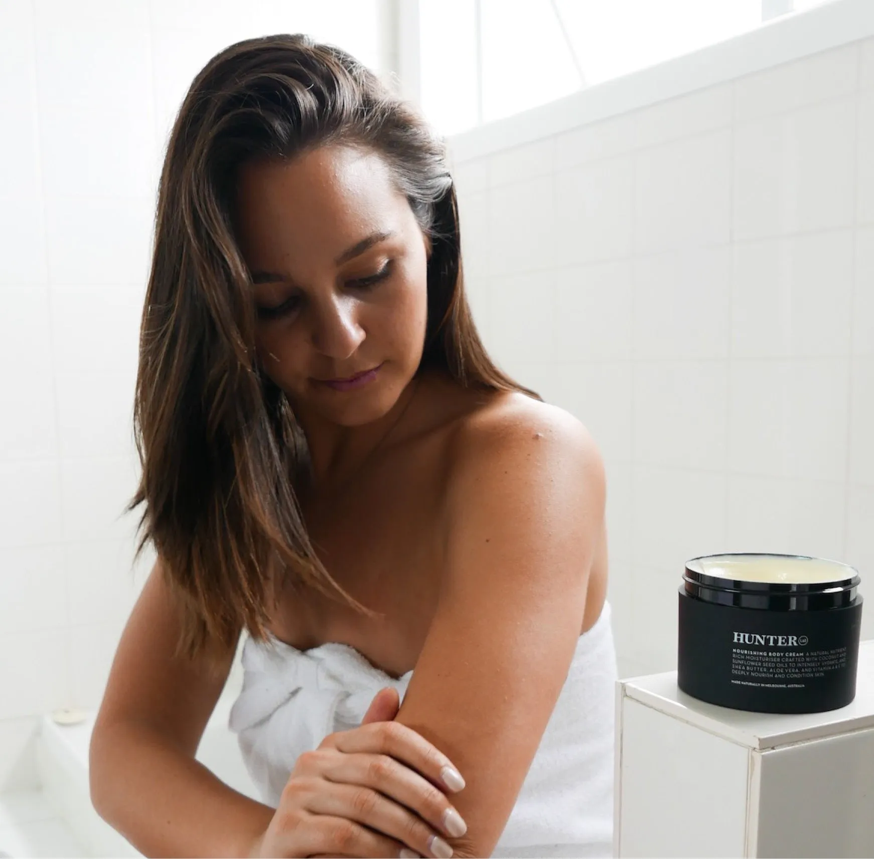 HUNTER NOURISHING BODY CREAM