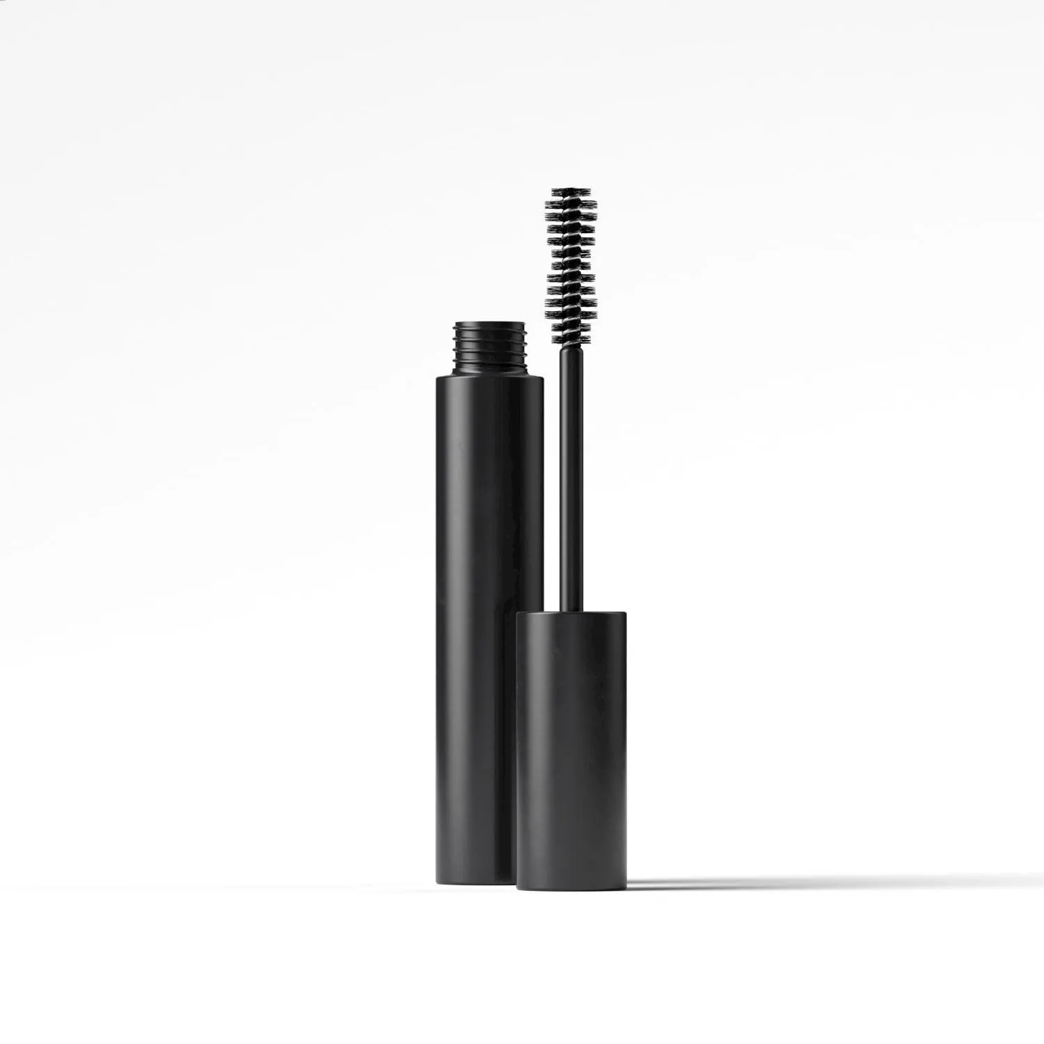 Natural Black Mascara - Volumizing and Long-Lasting